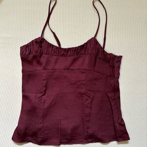 Cami top with sipper on side size 8 BR.